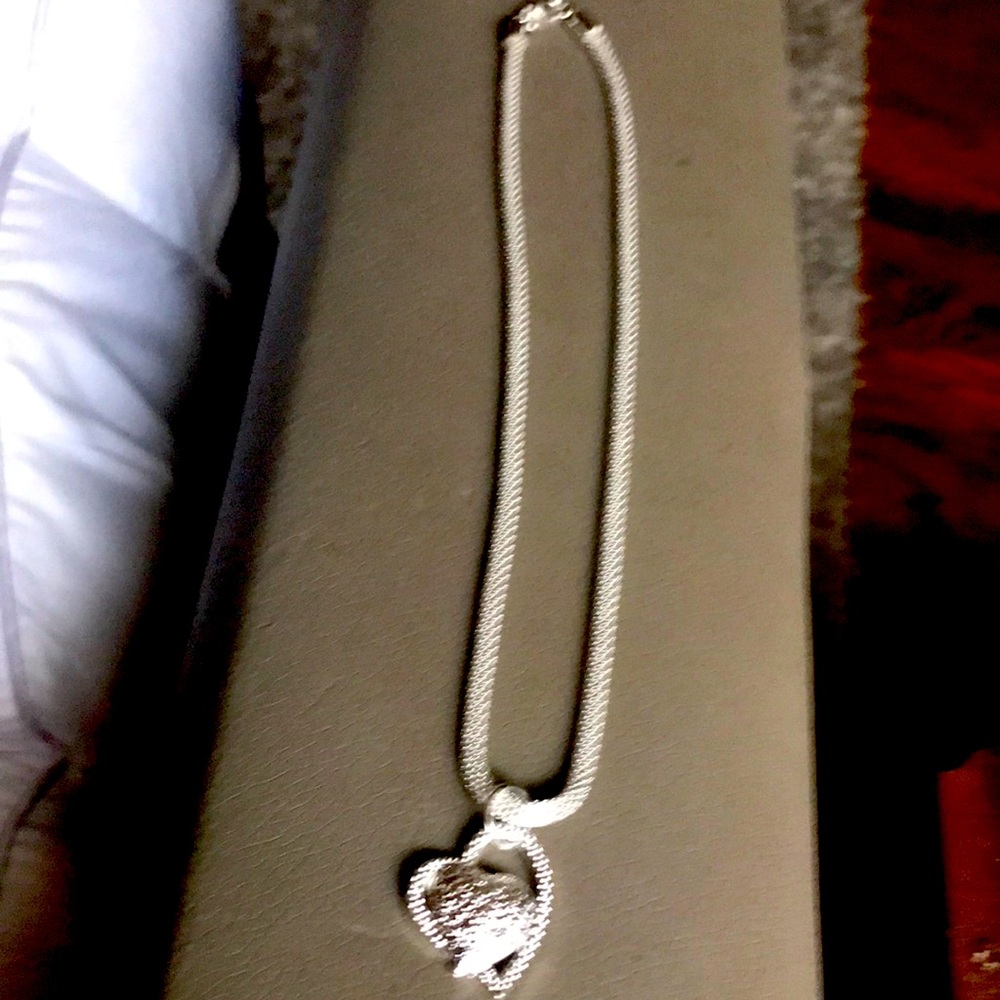 Elegant Silver Heart Pendant Necklace